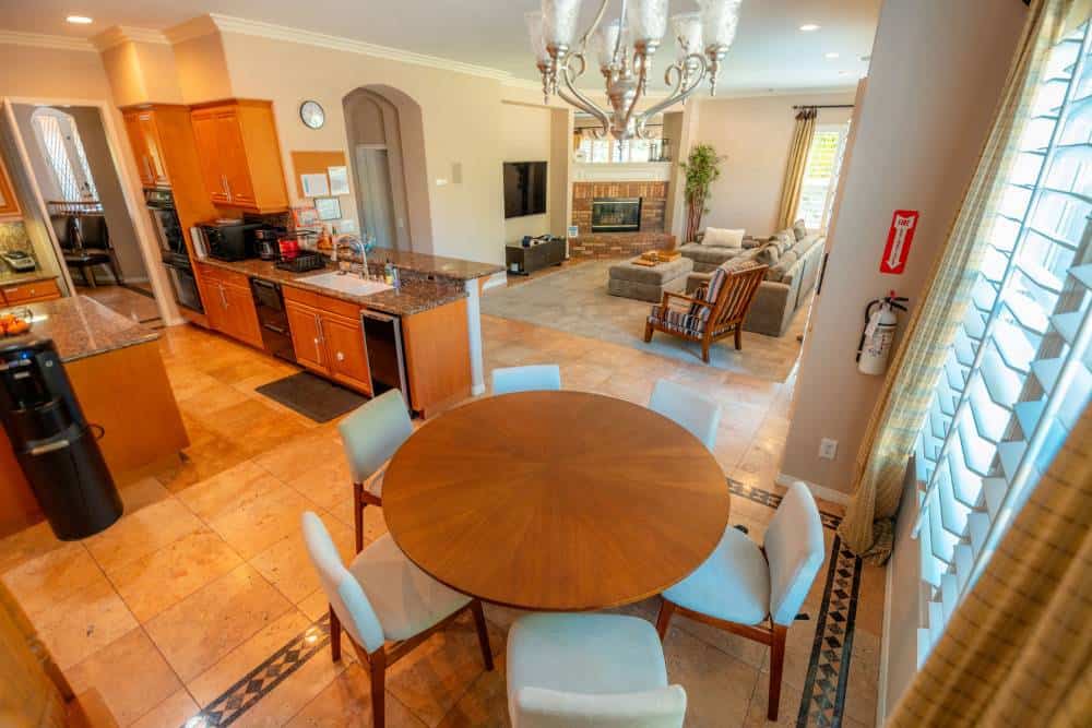 Comfortable shared kitchen and living space at a heroin rehab in Orange County.