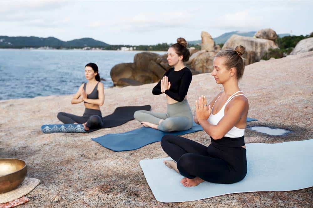 Group meditation session supporting recovery at a cocaine rehab in Orange County.